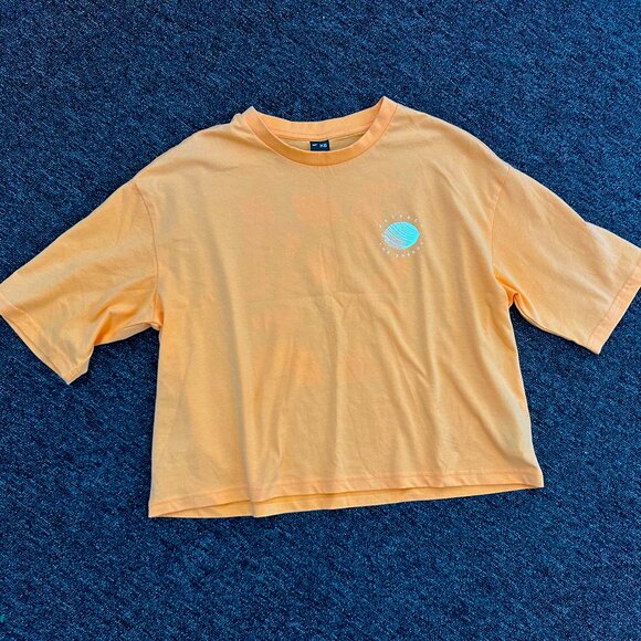 4F Oversized Boxy Quarter Sleeve Tee Shirt in Orange - Picture 1 of 8